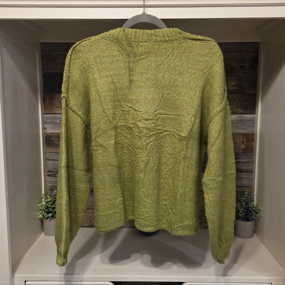 Fashion Chic Knit Button Up Cardigan W/ Balloon Sleeves & An Oversized Look!! - Picture 10 of 16